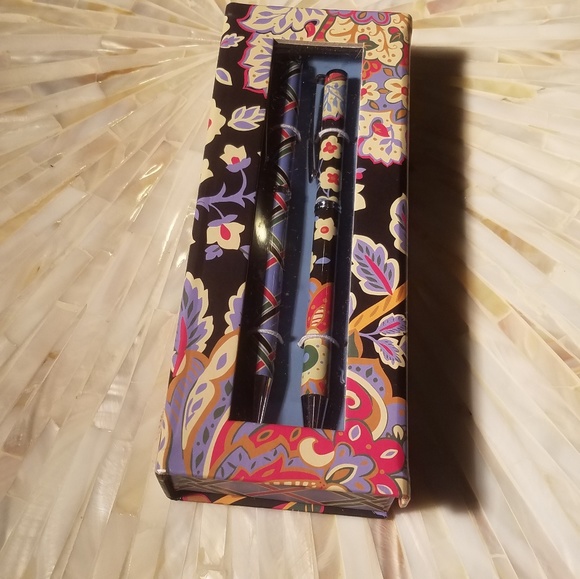 Vera Bradley Accessories - Vera Bradley Ball Point Pen Mechanical Pencil Set Vera Bradley Accessories - Vera Bradley Ball Point Pen Mechanical Pencil Set